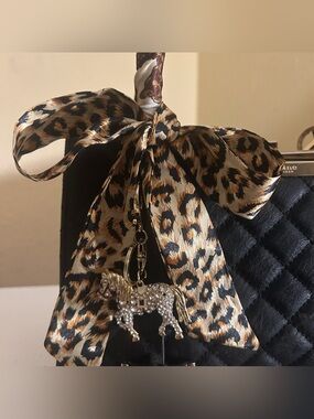 Leopard Animal Print Twilly Women Purse Head Neck Scarf Tan Black Brown Orange